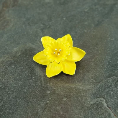 Daffodil Brooch